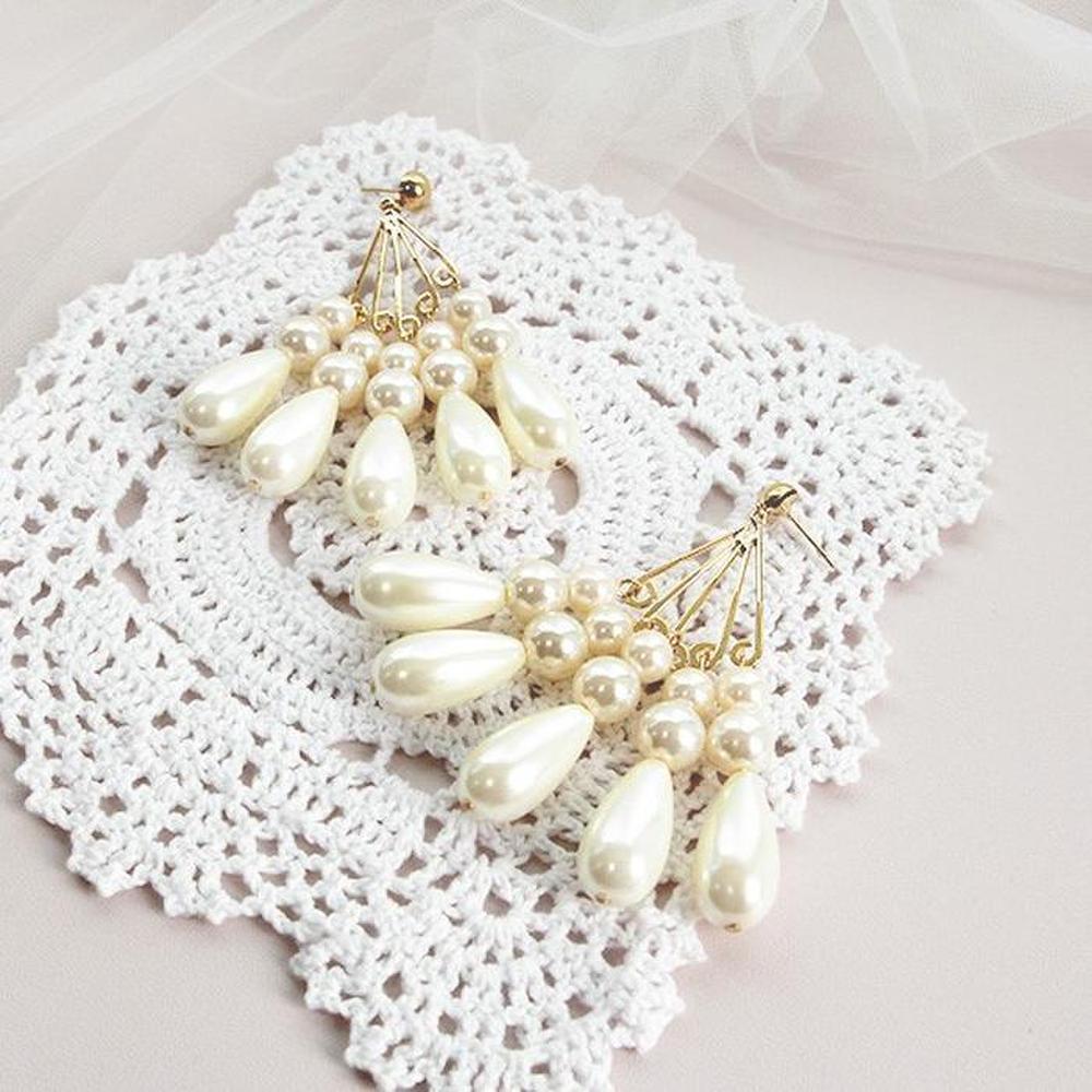 Pearl Chandelier Earrings (1952886A)