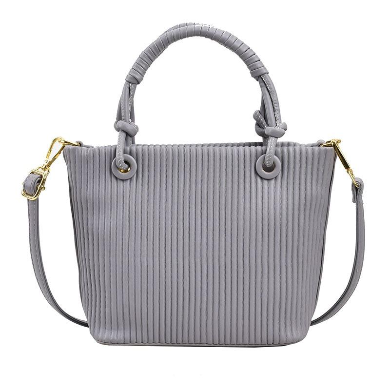 

Fashion women s handbag new pleated bucket bag niche texture shoulder messenger bag сірий колір