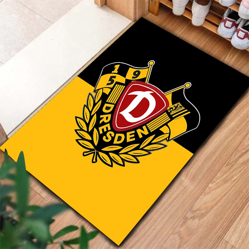 2026 Nowy dywan SG Dynamo Dresden do salonu, sypialni, dekoracja domu na sofę, antypoślizgowa mata podłogowa dla dzieci H7