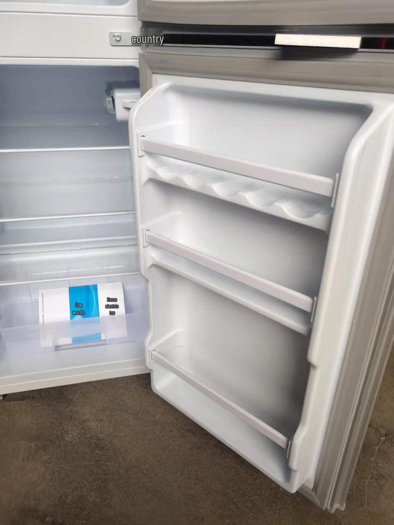Compact Single-Door Refrigerator for Apartments/Offices