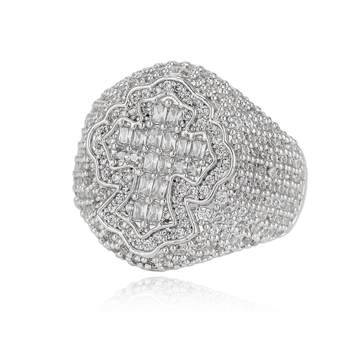 

Европейский и американский стиль хип-хоп позолоченное трапециевидное кольцо с изогнутым узором Size 9