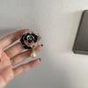Elegant Pearl Brooch for Women's Suits - High-End Jewelry Pin