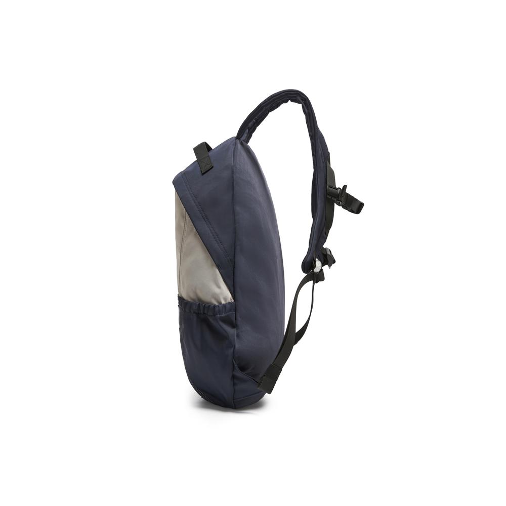 Champion Lighten Zips Backpack SS26 Unisex Backpack Black Aurora-Red Dark-Denim U6AACPU01