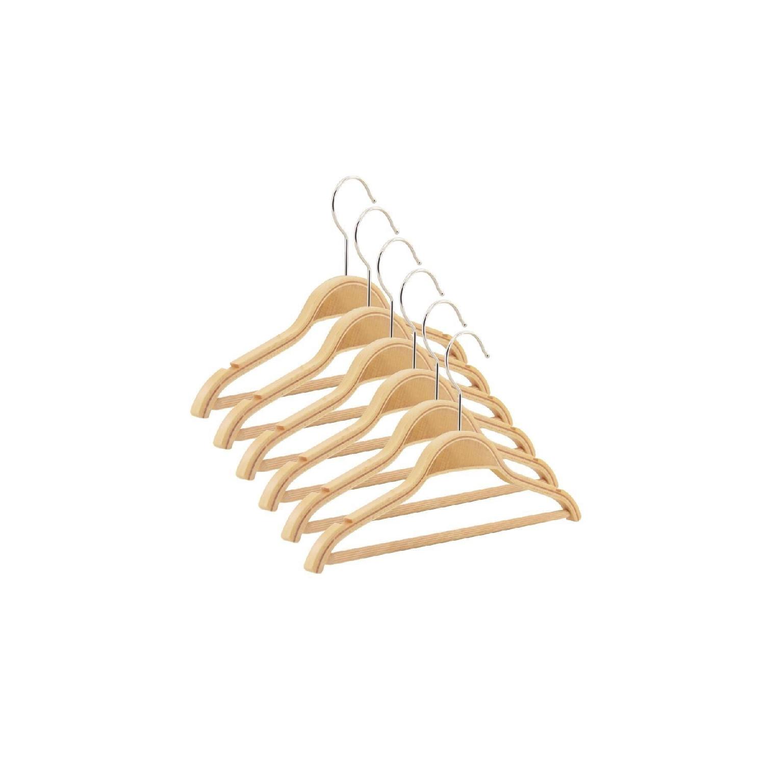 

Wooden 0-3 Years Old Baby Clothes Hanger Natural Color 6 Pieces