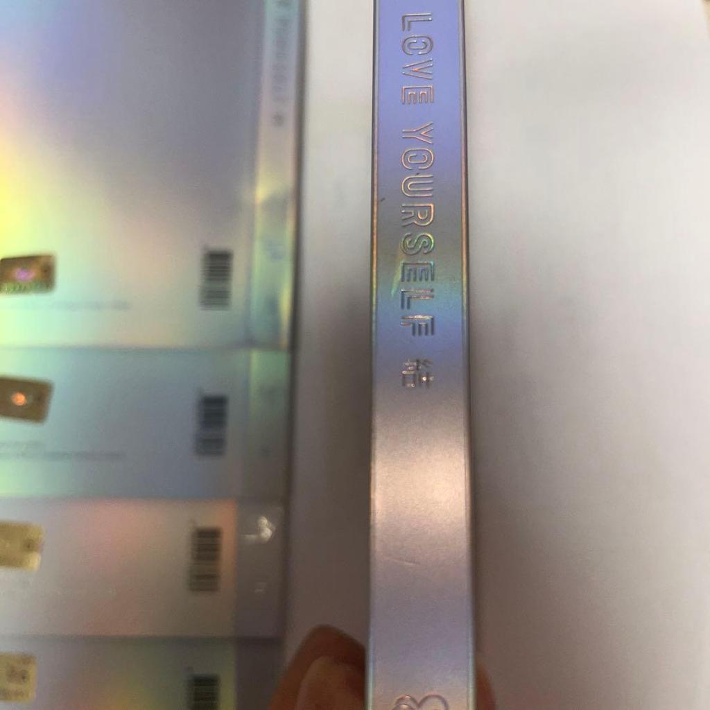 [USED] LOVEYOURSELF Missprint Official Album Cover