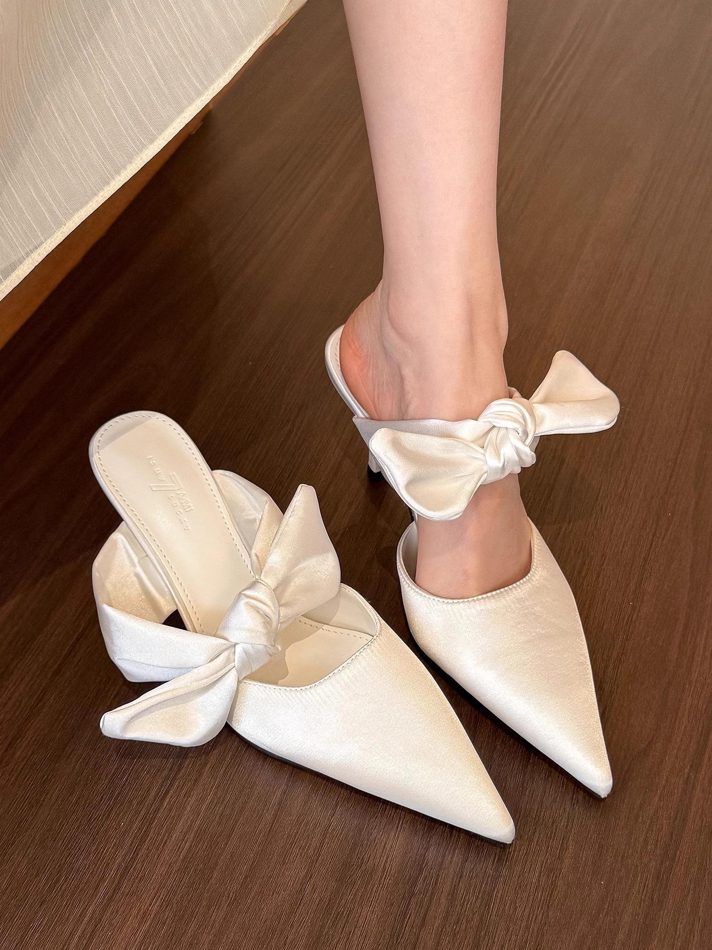

New Chinese satin bow pointed head stiletto high heels 2025 new fashion design bag head half slippers 35