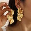Vintage Metal Pleated Leaf Stud Earrings For Women Exaggerated Gold Irregular Petal Piercing Earring Party Ear Accessories