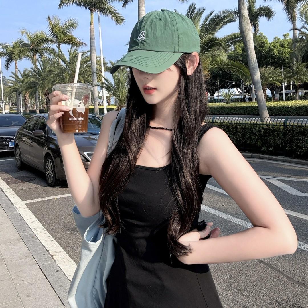 

Unisex Quick-Dry Korean Style Baseball Cap - Breathable Sun Protection Hat for Men & Women Adjustable (54-60cm) помаранчевий