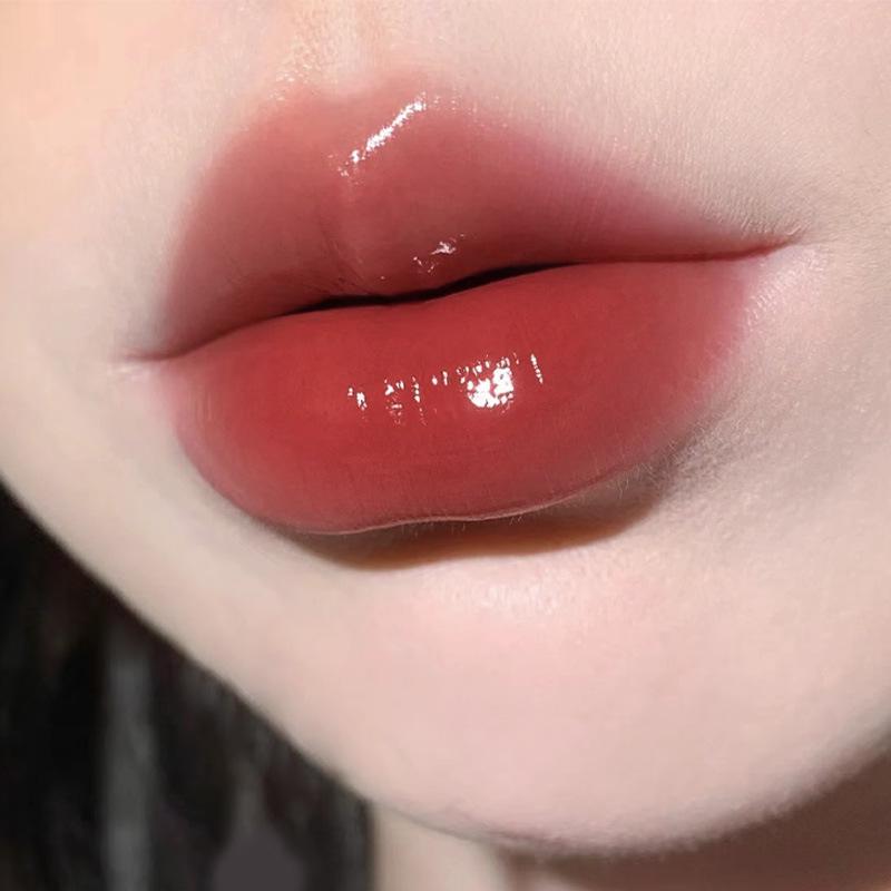 HERORANGE Crystal Jelly Mirror Lip Gloss: Moisturizing Watery Glass Finish for Plump, Nude Lips.