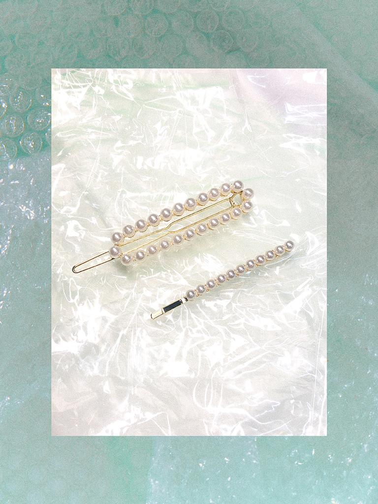 One Enough Vintage Pearl Hair Pin