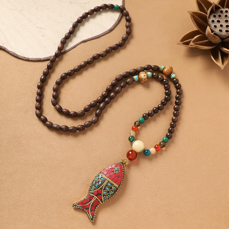 Nepalesiskt halsband retro litterärt träpärlat långt exotiskt tröjkedja damaccessoarer