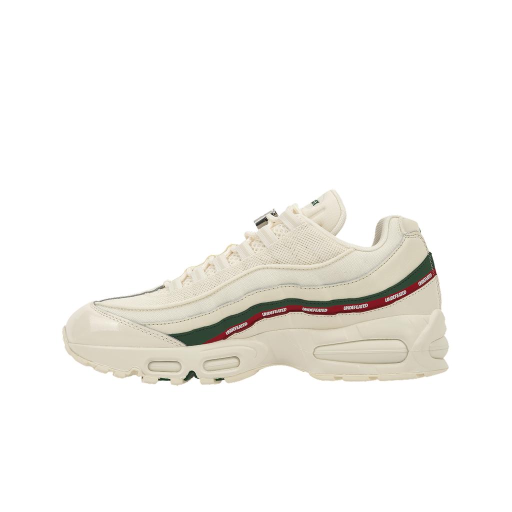 Neporažený x Nike Air Max 95 Sail Pánské tenisky Bílá Metalická-Stříbrná Gorge-Green IB4453-100
