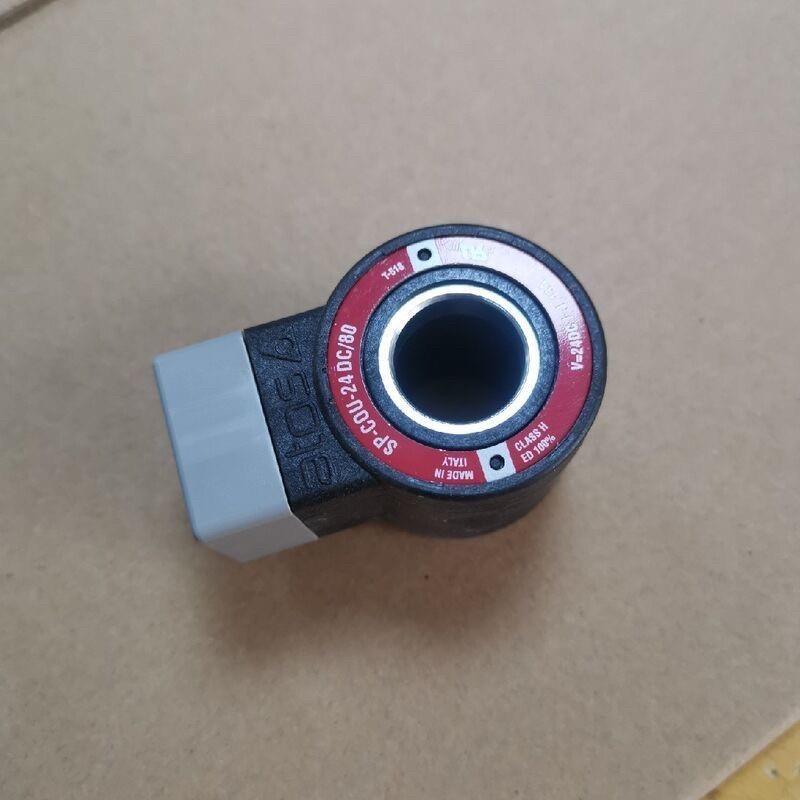 XCMG Crane Solenoid Valve Coil Pilot Plug for Models 25K5, 25K10, 25K12, 25K16