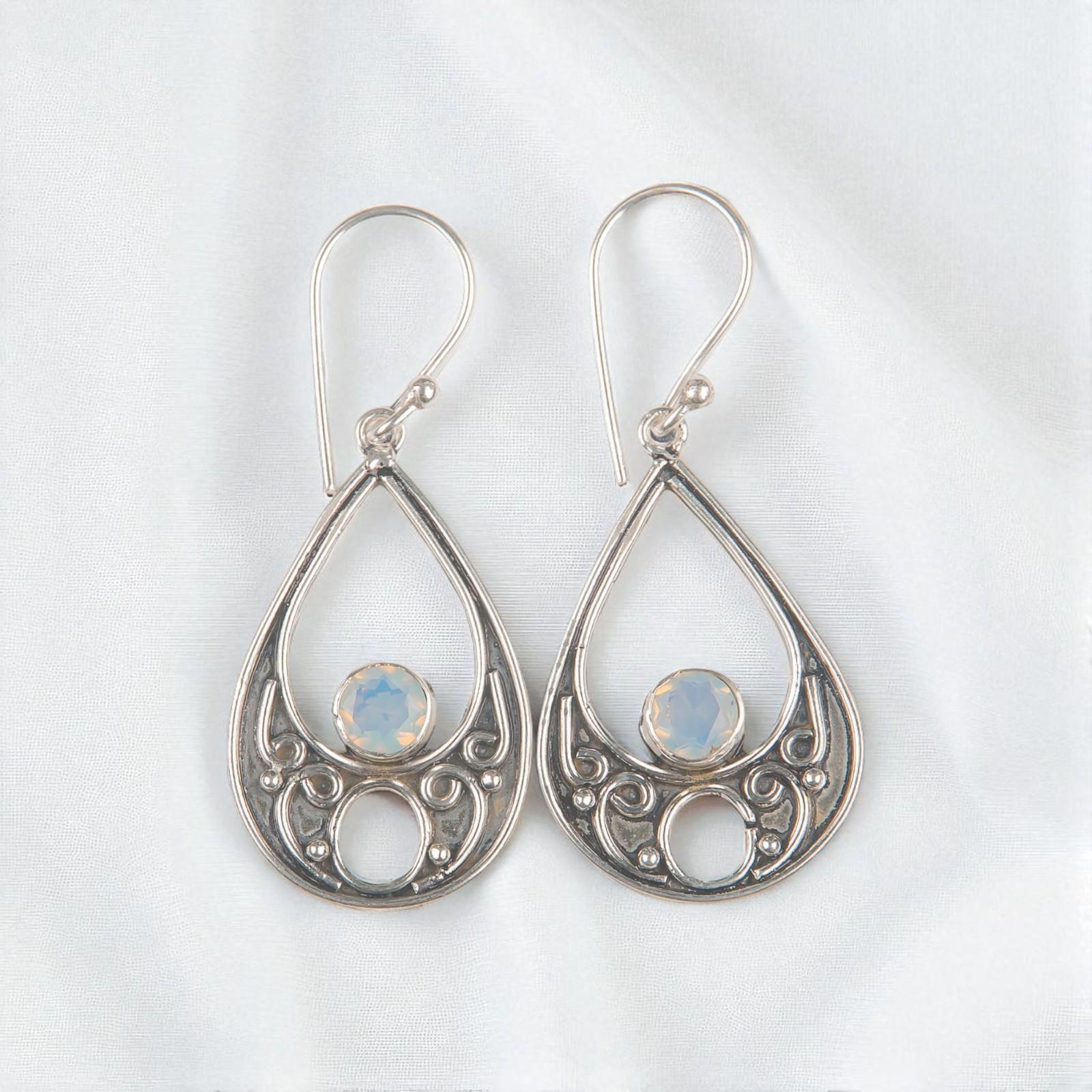 

Молочный опал драгоценный камень 925 стерлинговое серебро ручная работа ювелирные изделия серьги 1,91 для подарка EE-90-16