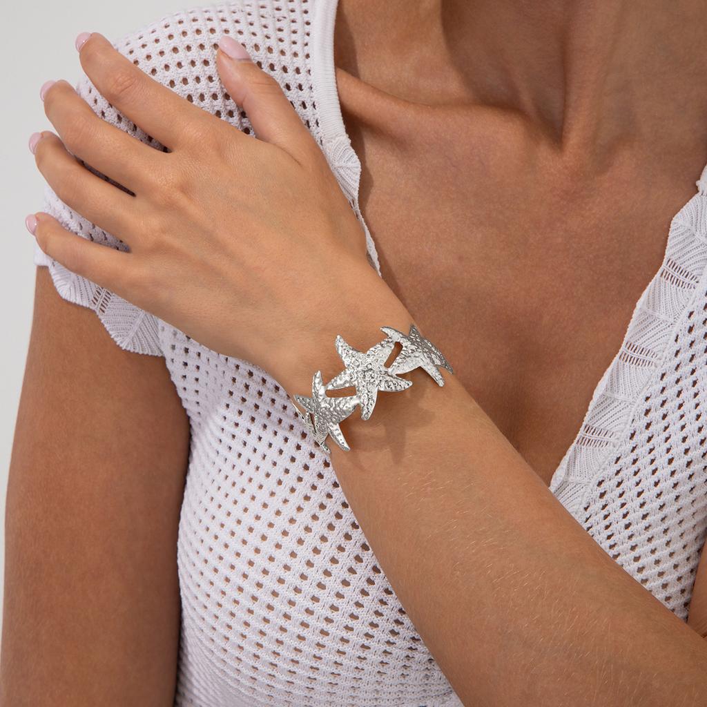 Fashion Exaggerated Starfish Conch Bracelet Bracelet Design Sense Metal Scallop Shell Open Bracelet