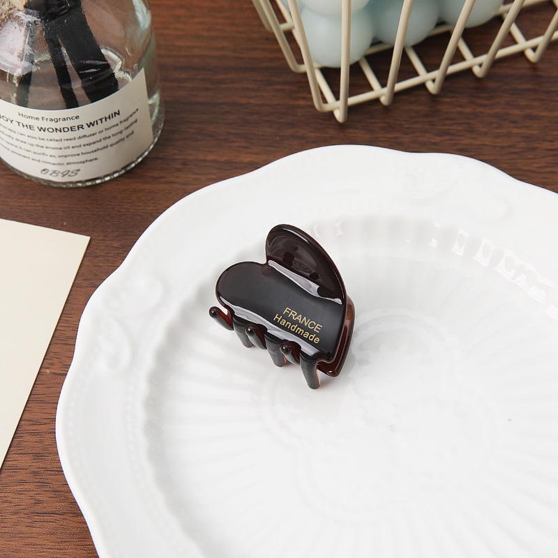 Elegant French Acetic Acid Heart Hairpin for Half-Tied Hairstyles - Chic Shark Clip for Women