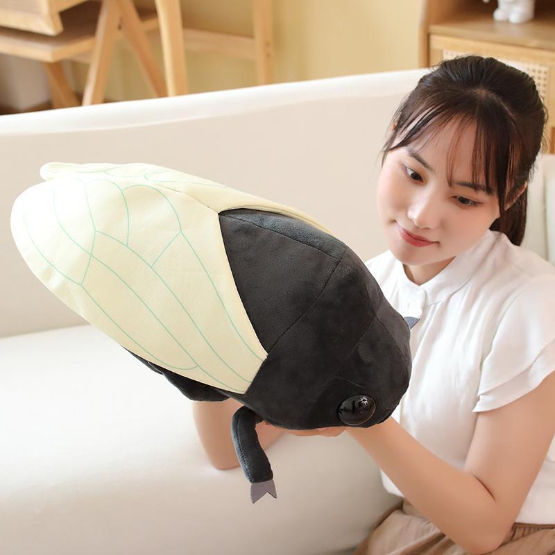 48cm Creative Simulated Insect Doll Plush Toy Stuffed Animal Soft Cicada Pillow Gifts for Boys Children Friends Prank Toys Decor
