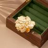 Retro Floral Pearl Gold-Plated Brooch for Parties and Banquets