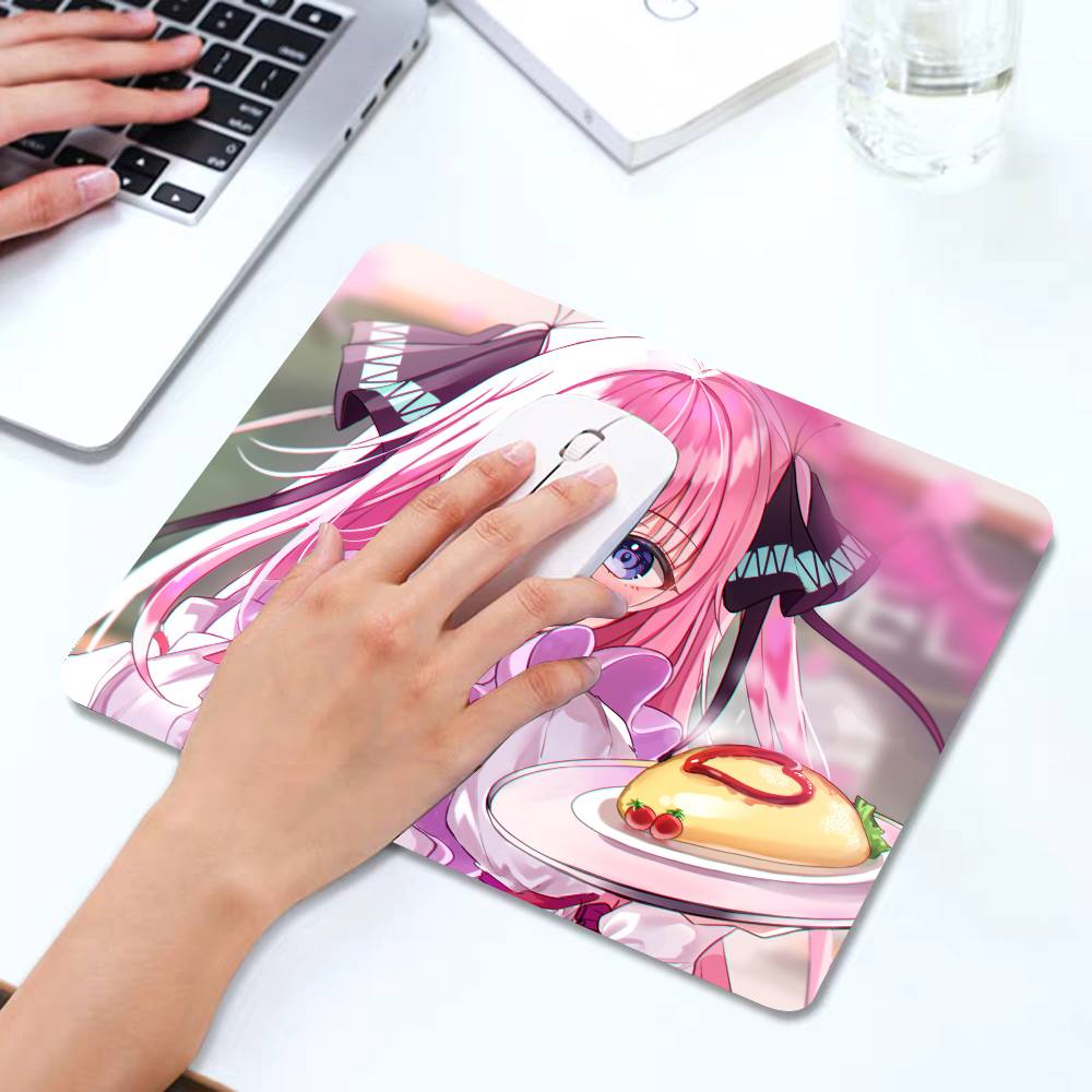 Anime Nakano Nino Mousepad Small LockEdge Mouse Pad For Gamers Computer Desk Pad Rectangular Anti-slip Rubber