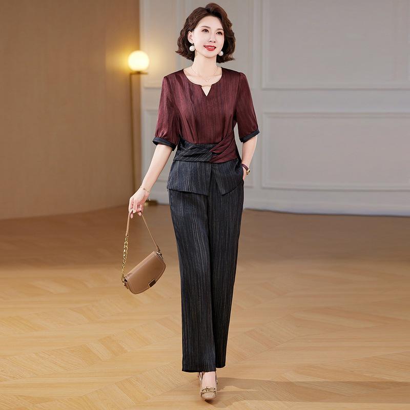 

Модный летний комплект-двойка 2025 для женщин среднего возраста 4XL