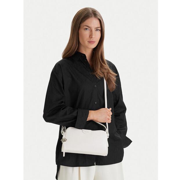 

Сумка Calvin Klein Emblem Trio Top Handle Camera Ba One Size