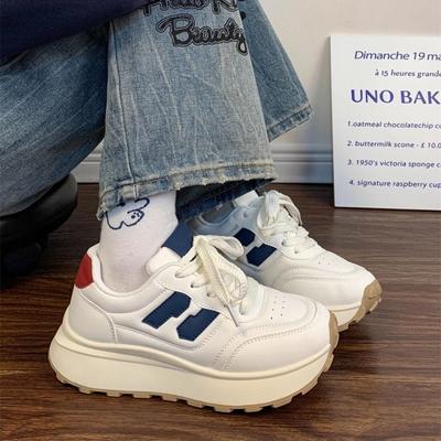 Lekkie i oddychające nowe buty tatusia damskie 2025 wiosna buty do biegania wszechstronne i cienkie buty sportowe casualowe Forrest Gump buty damskie
