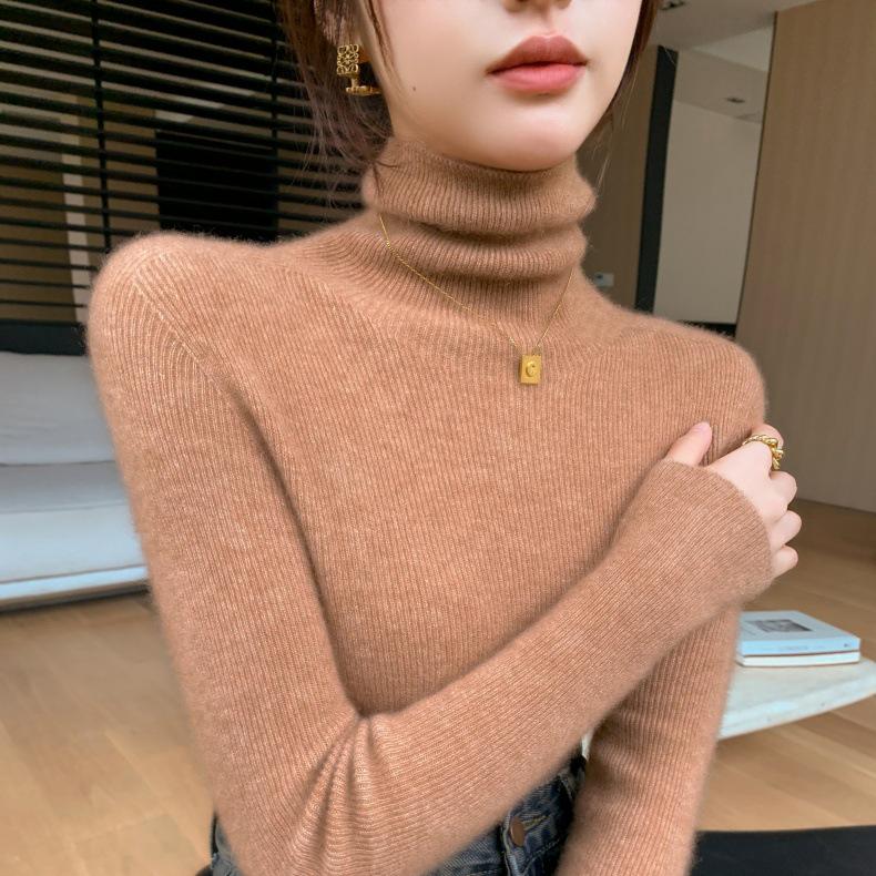 Women's Slim Fit High Neck Seamless Wool Sweater