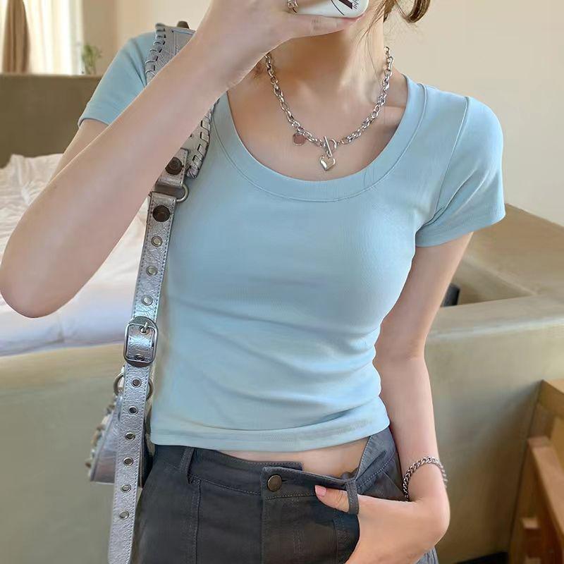 Dámské bavlněné tričko slim fit s kulatým výstřihem - Jednobarevné, s krátkým rukávem, zakrývající maso, ideální na léto