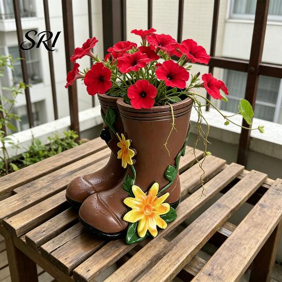 Outdoor Decorative Vase Small Rain Boots Planter Pot Rustic Cute Boot Flower with Drainage Weatherproof Garden Decor Hole for Succulents Herb Flowers