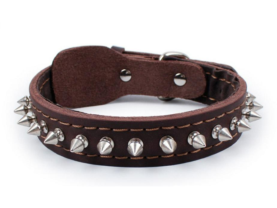 Set di Decorazioni per Giacca Punk Nera in Pelle con Borchie e Collare - 270 PZ