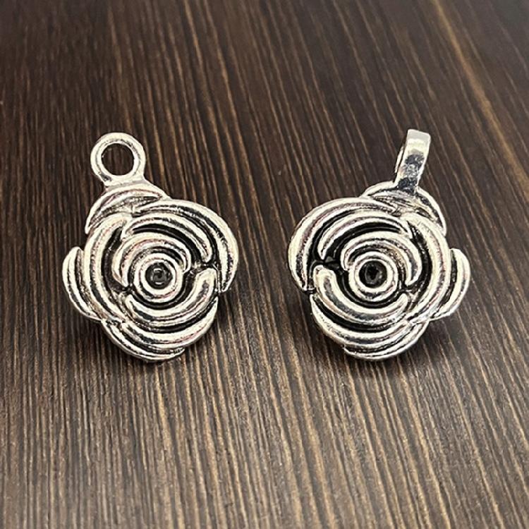 Elegant and Practical Rose/Leaf Cardigan Clip Scarf Fastener Shirt Clasp Fashionable Sweater Guard for Daily Wear