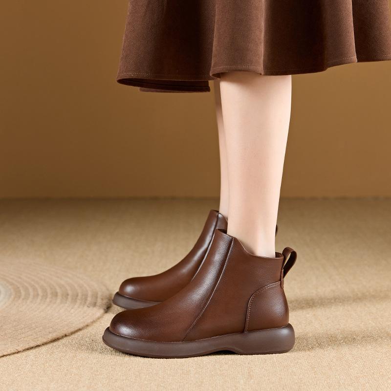 Autumn and winter retro Martin boots girls boots short boots versatile flat heel Chelsea women's shoes boots