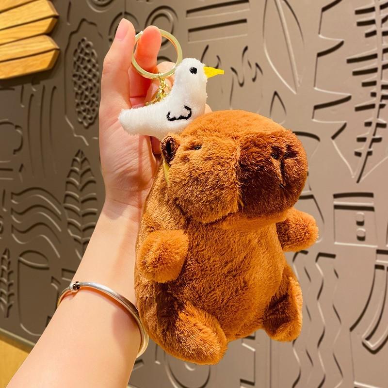 Adorable Plush Capybara Keychain Cute Cartoon Couple Car Key Accessory Gift