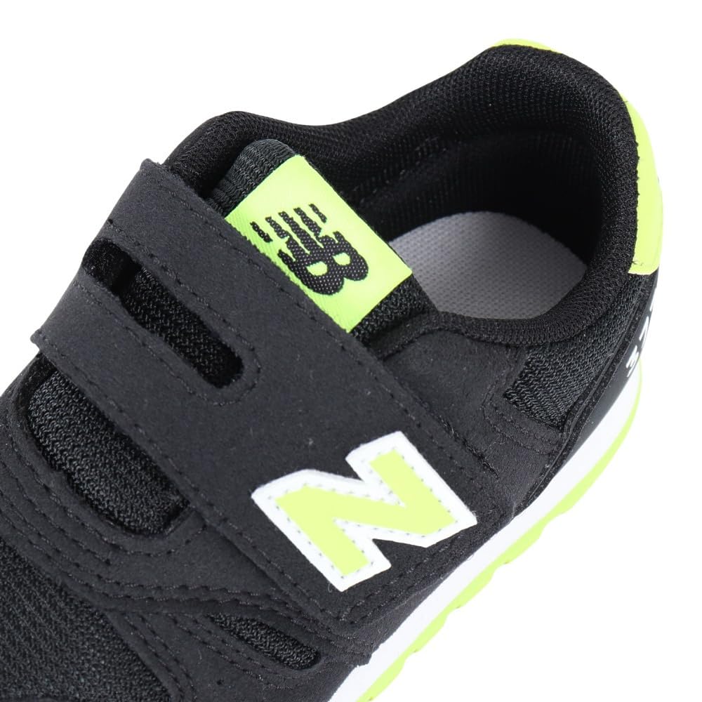 New Balance 373
