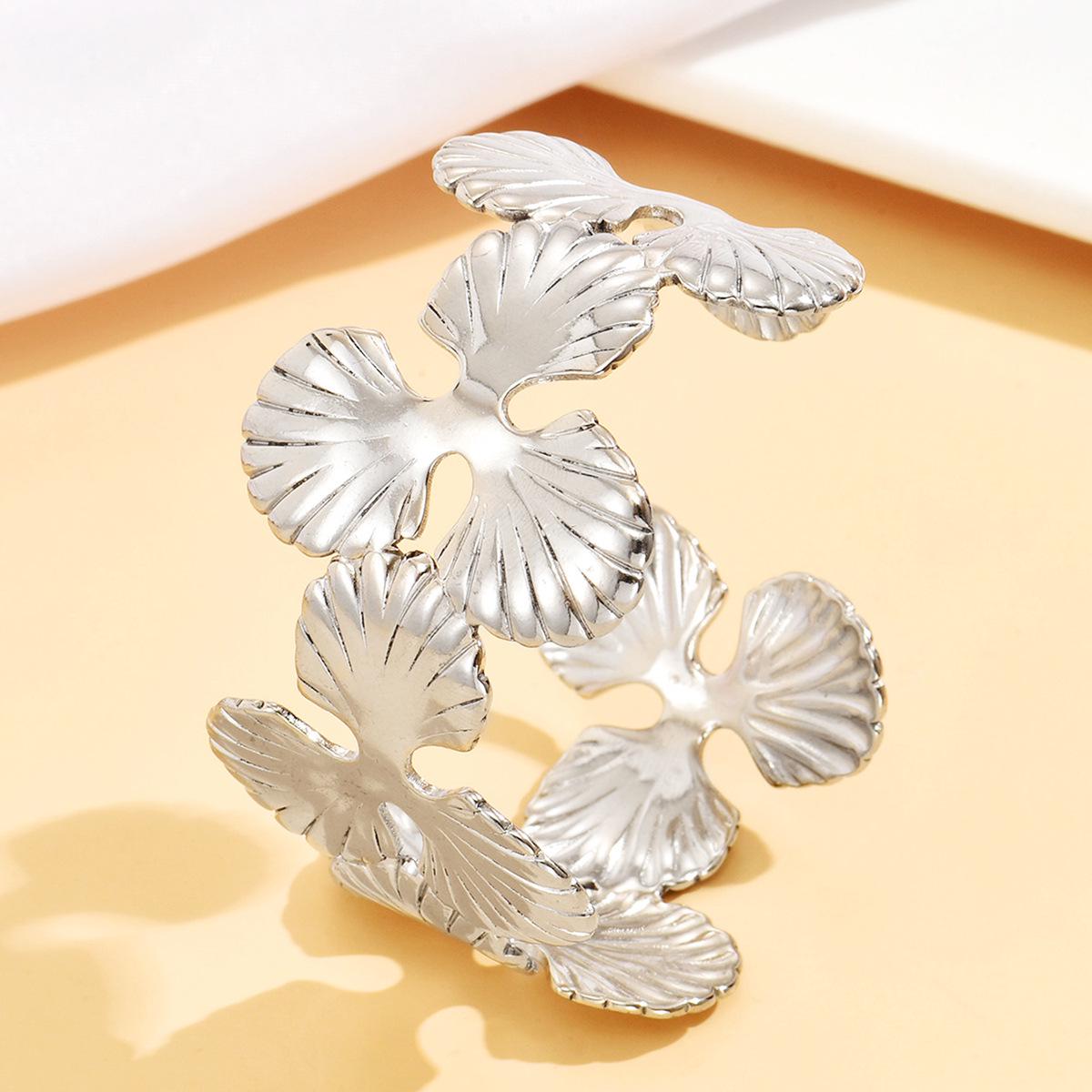 Elegant Old Money Style Floral Stainless Steel Bracelet - Versatile Wide Design