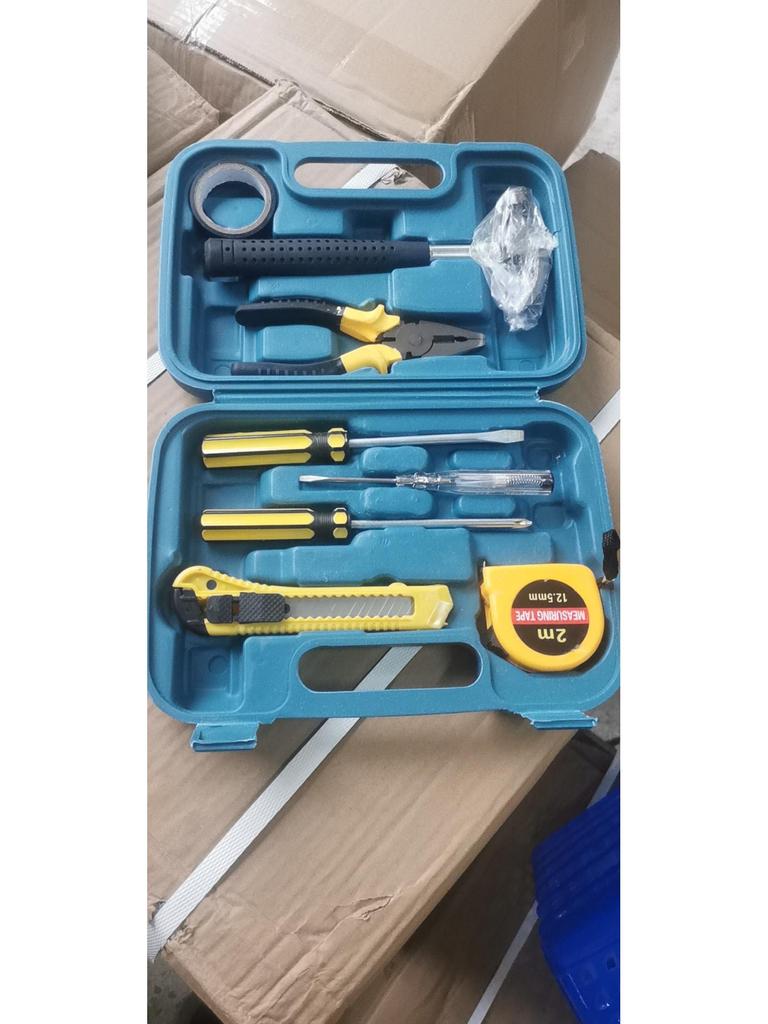 "11-Piece Car Emergency Tool Kit – Household & Car Essentials"