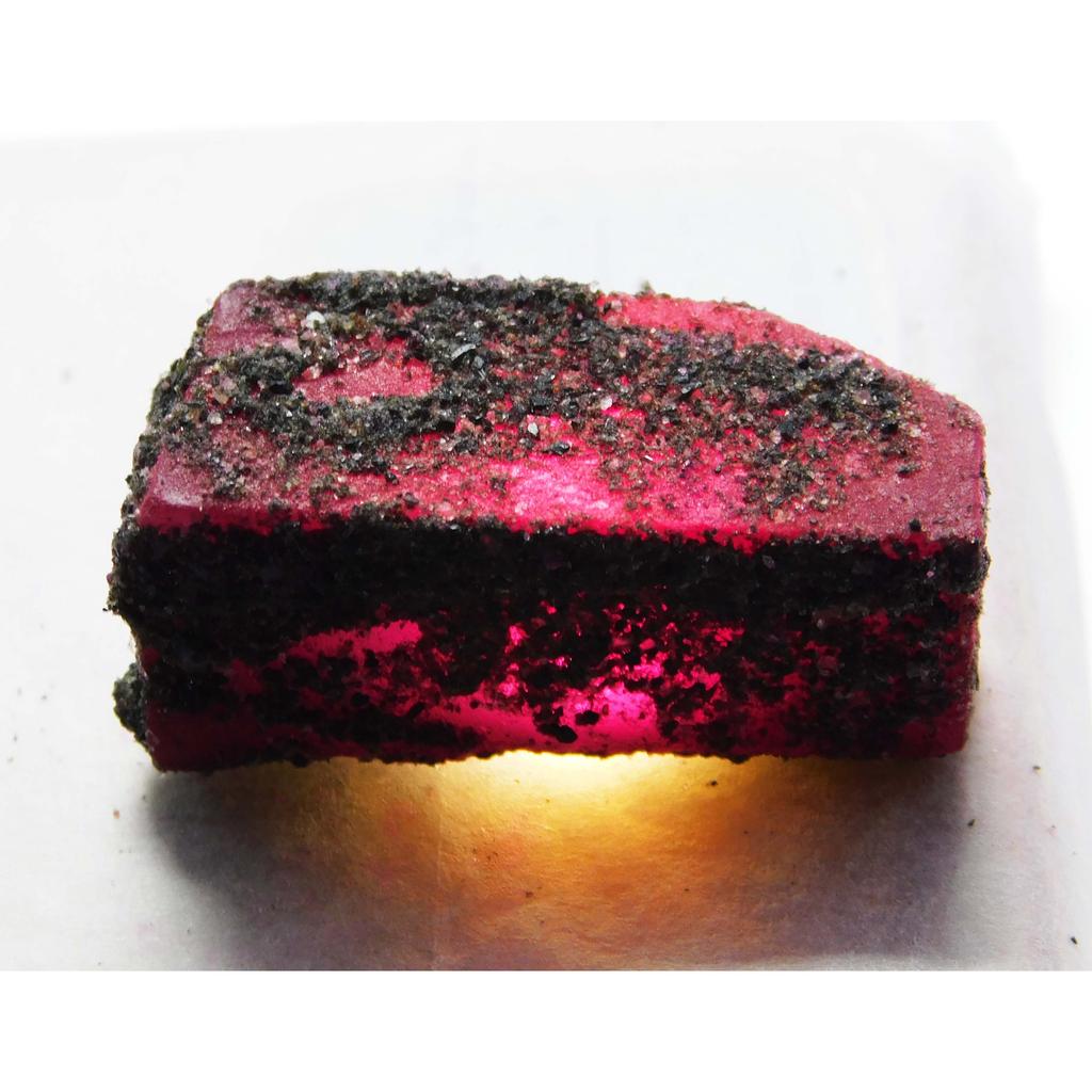 Natural Red Ruby Loose Gemstone Rough Raw Uncut Dyed 71 Ct for Lapidary and Gem Collections