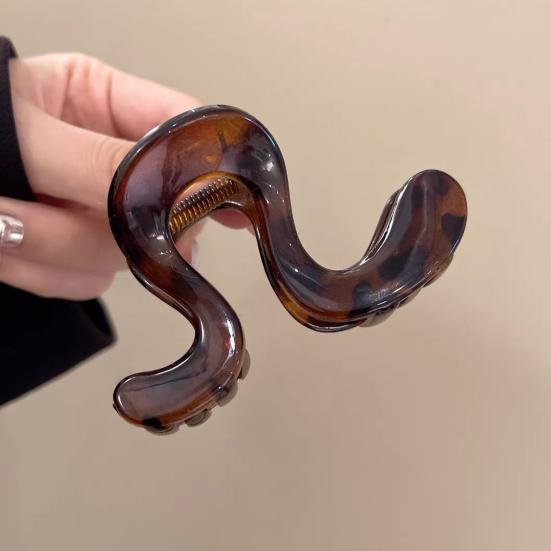 Damen Haarklammer Geometrische Form Anti-Rutsch-Zähne Haarspange Dusch-Hinterkopf-Haarspange Haaraccessoires