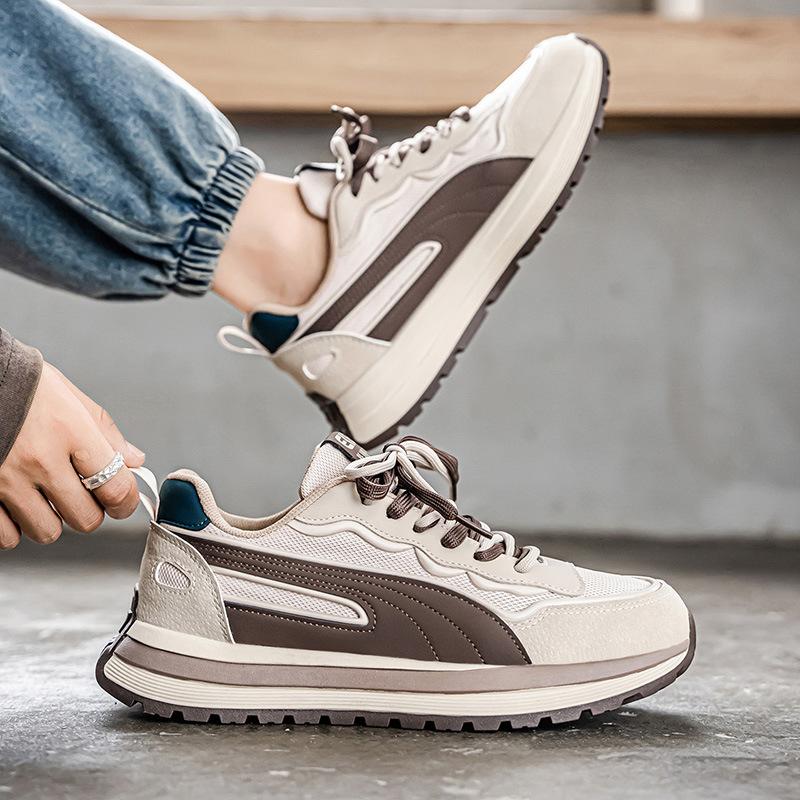 Sommer neue atmungsaktive Netz-Freizeitsport schuhe für Teenager bequeme Papa-Schuhe