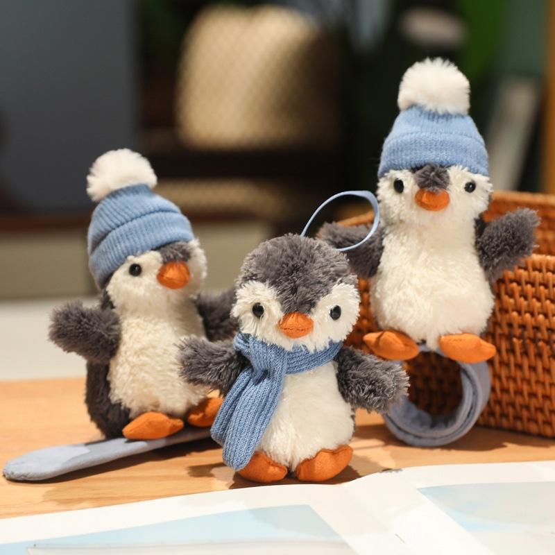 New Winter Skateboard Peanut Penguin Doll Doll Trumpet Ski Christmas Cute Pet Plush Toy Gift