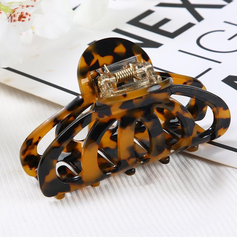 1 Stück Neue koreanische Version Essigsäure-Klammer hohle Temperament-Haarspange vielseitige Haifisch-Klammer High-End-Gefühl einfaches Haaraccessoire