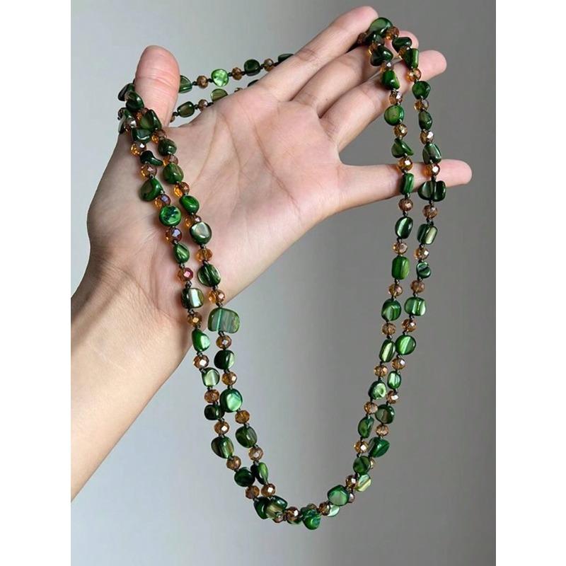 Lady's Retro Necklace, Bohemian Colored Shell Beaded Double-Layer Necklace, Retro Light Luxury Holiday Long Necklace That Can Be Stacked, The Colors O