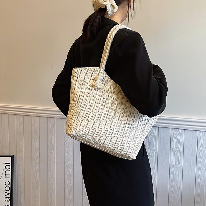 Trendy Street Style Straw Woven Tote Bag Casual Summer Large Capacity Bag