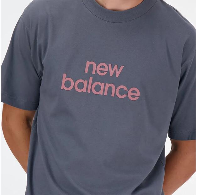 New Balance Short-sleeve T-shirt Relaxed Linear