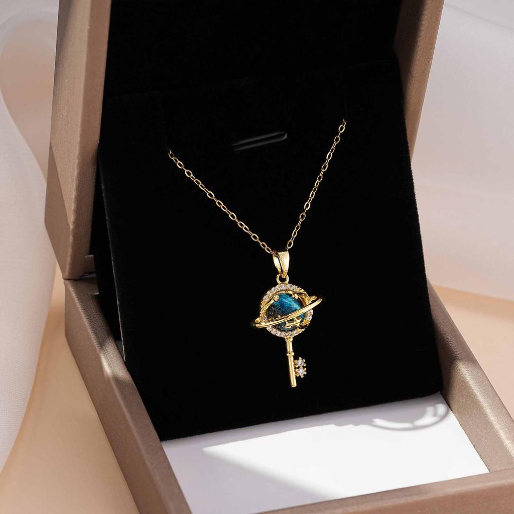Titanium Steel Star Necklace for Women Planet Moon Astronaut Pendant Necklaces Jewelry Gifts
