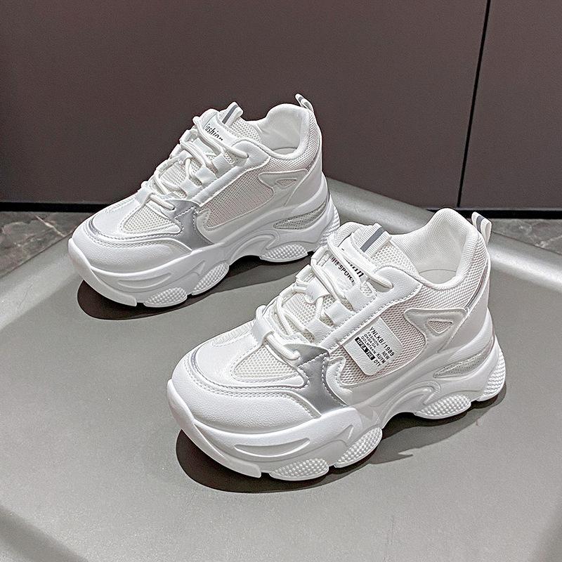 Mesh breathable thick-soled dad shoes women's 2025 new spring and summer height increase Internet celebrities show feet small leisure sports women's s