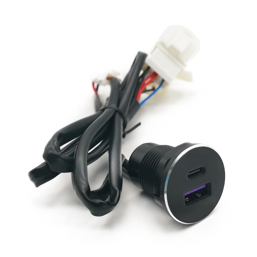

Volkswagen Dual-Port QC3.0 & PD Car Charger for Sagitar, Golf, Passat, Scirocco