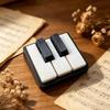 Zabawna Kreatywna Mini Klawiatura Pianina Fidget Toy Drukowana 3D Taktyczny Design Klikający Relaksujący Fidget Wisiorek Odstresowujący Do Biura Codziennego Noszenia
