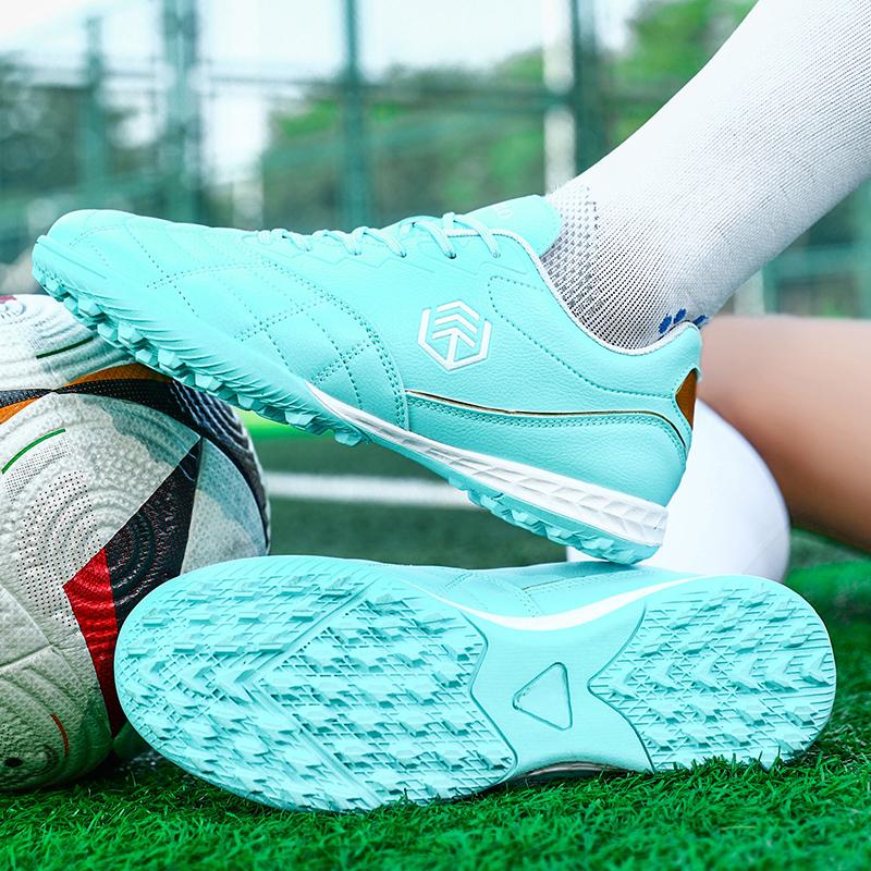 Professional Football Field Boots Non Slip Training Sneaker Indoor Fast Boy Society Cleats Soccer Shoes Original Football Shoes