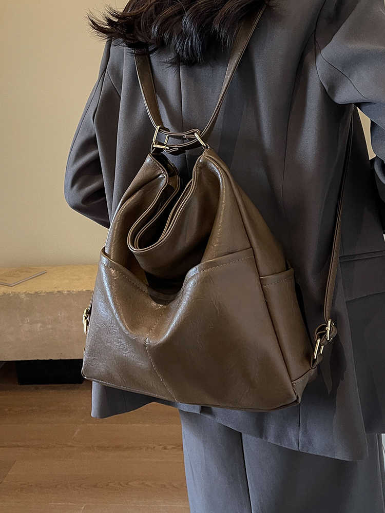2024 New Autumn Winter Women's Bag Fashion Versatile Solid Color Single Shoulder Bags Simple Commuter Large Capacity PU Backpack
